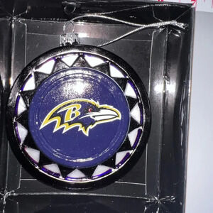 NFL Baltimore ravens blown logo disc glass Ornament 4.5”‎